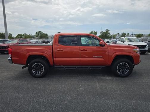 2016 Toyota Tacoma SR