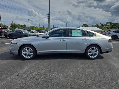 2025 Honda Accord LX 1.5T