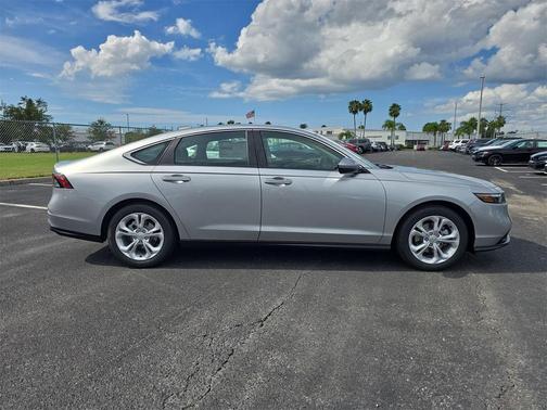 2025 Honda Accord LX 1.5T