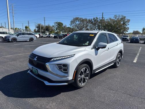 2022 Mitsubishi Eclipse Cross SE