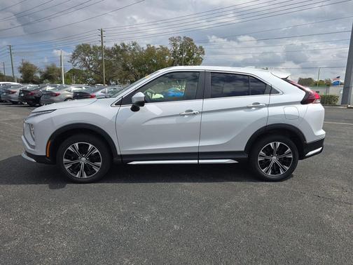 2022 Mitsubishi Eclipse Cross SE