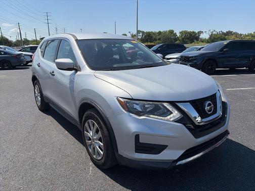 2017 Nissan Rogue S