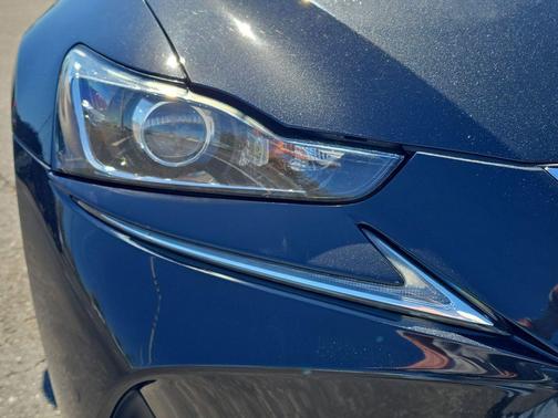 2017 Lexus IS 200t Base