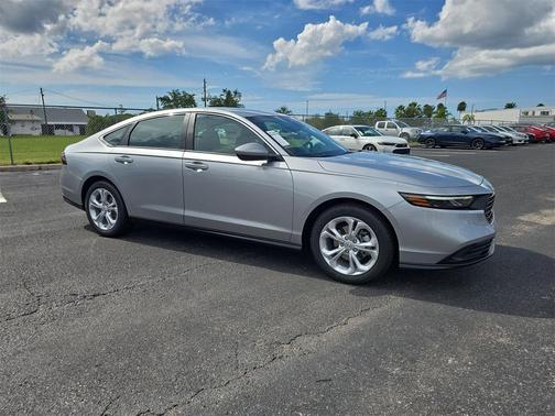 2025 Honda Accord LX 1.5T