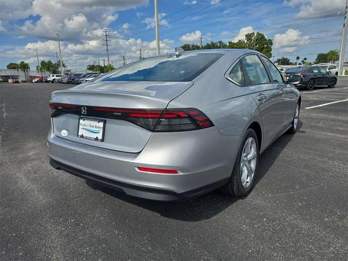 2025 Honda Accord LX 1.5T