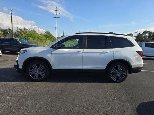 2022 Honda Pilot 2WD Sport