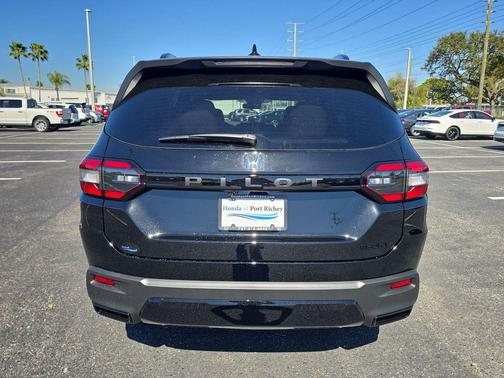 2026 Honda Pilot Sport