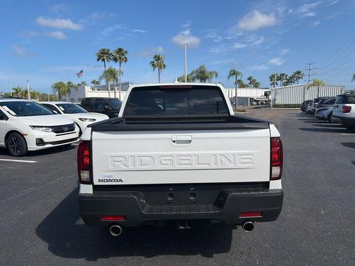 Platinum 2025 Honda Ridgeline RTL