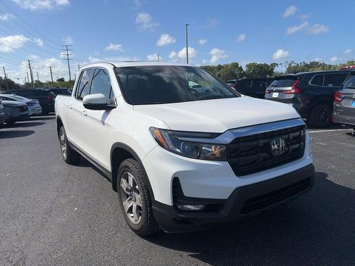 Platinum 2025 Honda Ridgeline RTL