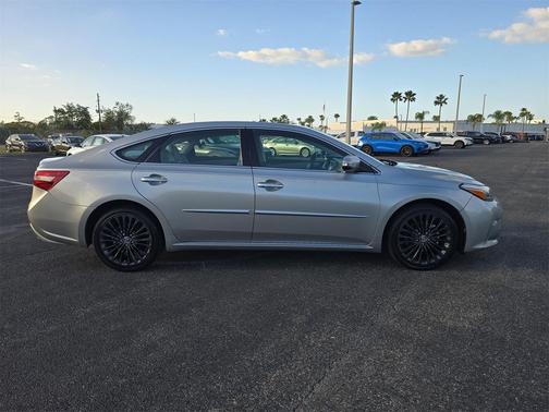 2017 Toyota Avalon Touring