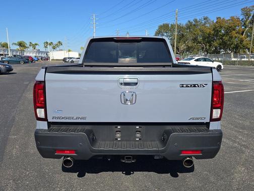 2022 Honda Ridgeline RTL-E