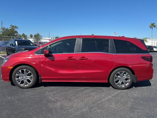 2025 Honda Odyssey Touring