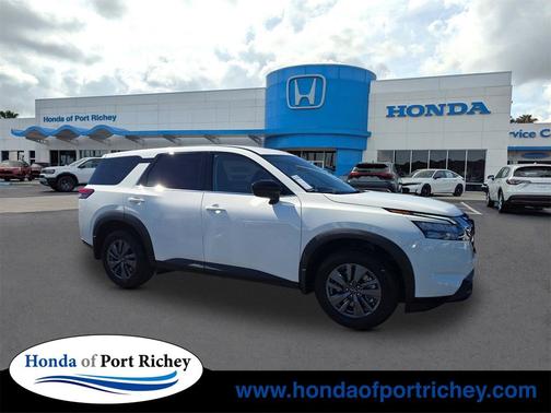 2025 Nissan Pathfinder S FWD