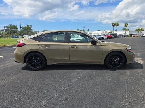 Sand Dune Pearl 2026 Honda Civic Sport