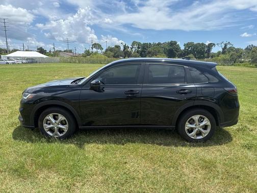 2024 Honda HR-V LX