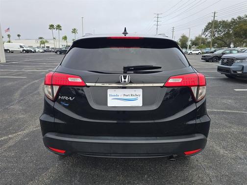 2022 Honda HR-V EX