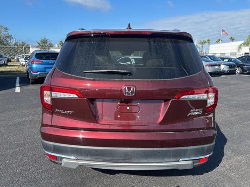 2022 Honda Pilot AWD Elite