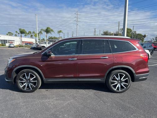 2022 Honda Pilot AWD Elite