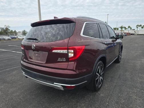 2022 Honda Pilot AWD Elite