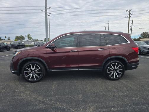 2022 Honda Pilot AWD Elite