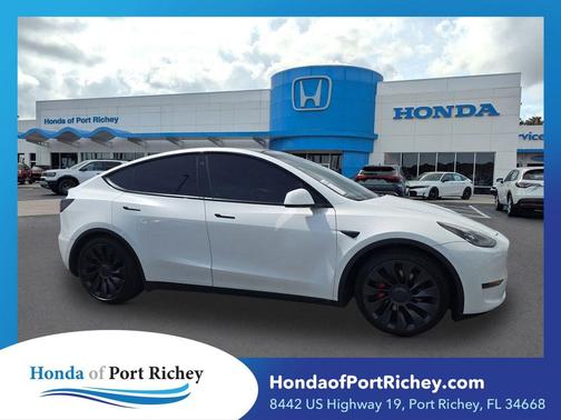 Pearl White Multi-Coat 2022 Tesla Model Y Performance Dual Motor All-Wheel Drive