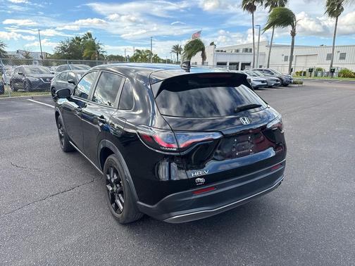 2023 Honda HR-V 2WD Sport