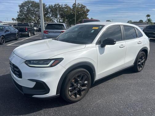 2023 Honda HR-V 2WD Sport