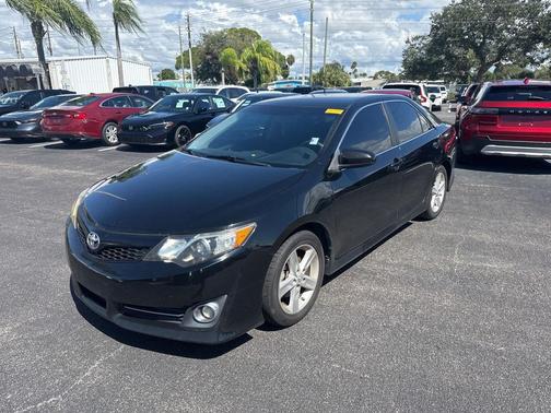 2013 Toyota Camry SE