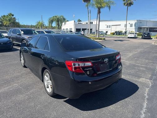 2013 Toyota Camry SE