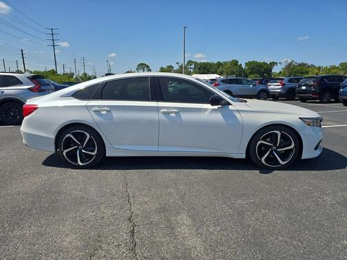 Platinum White Pearl 2022 Honda Accord Sport 1.5T