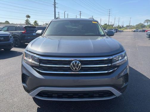 Platinum Gray Metallic 2021 Volkswagen Atlas 3.6L SE w/Technology