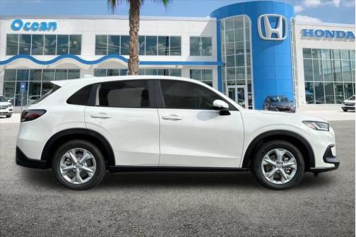 2025 Honda HR-V LX