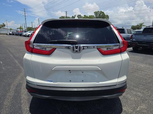 White Diamond Pearl 2017 Honda CR-V EX-L