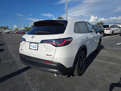 2026 Honda HR-V AWD Sport