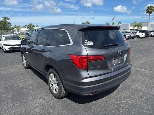 2016 Honda Pilot LX