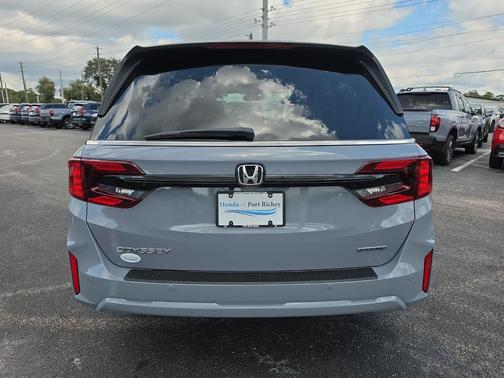 Gray 2027 Honda Odyssey Touring