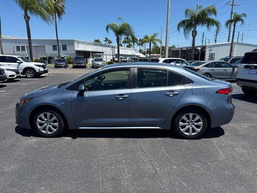 Celestite 2020 Toyota Corolla LE