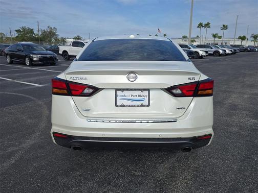 2020 Nissan Altima SR Intelligent AWD