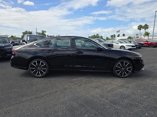 2025 Honda Accord Hybrid Touring