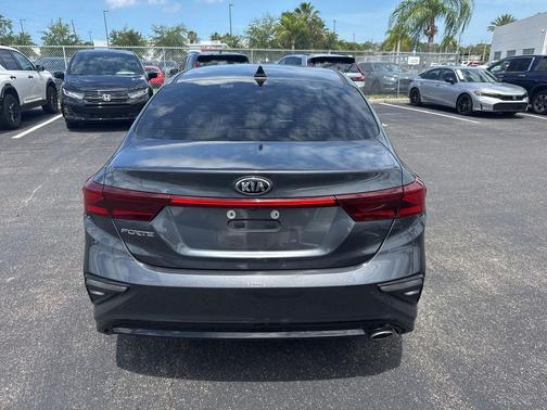 Gravity Gray 2021 Kia Forte LXS