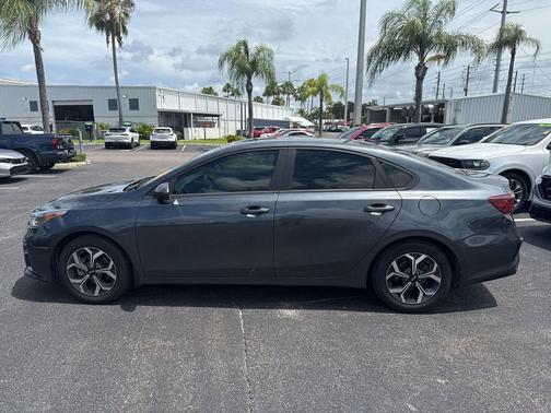 Gravity Gray 2021 Kia Forte LXS