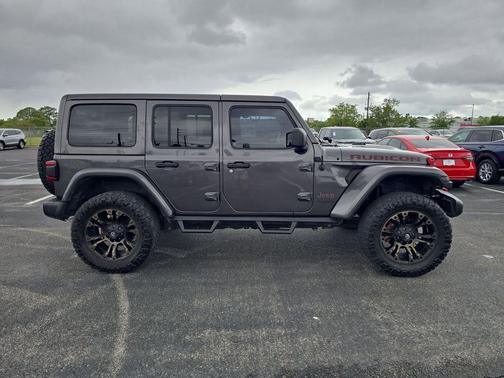 Granite Crystal Metallic Clearcoat 2021 Jeep Wrangler Unlimited Rubicon