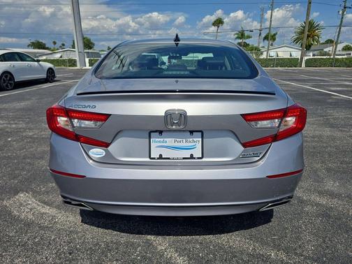 Lunar Silver Metallic 2021 Honda Accord Sport SE 1.5T