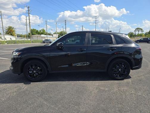Crystal Black Pearl 2023 Honda HR-V 2WD Sport
