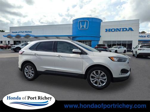 2023 Ford Edge Titanium