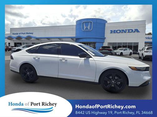 Platinum White Pearl 2023 Honda Accord Hybrid Sport-L
