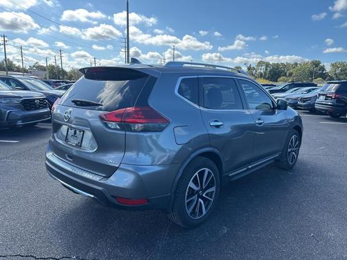 2018 Nissan Rogue SL
