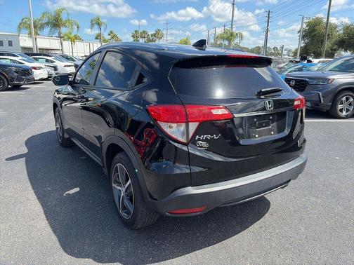 Crystal Black Pearl 2022 Honda HR-V EX
