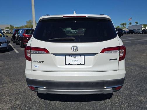 2020 Honda Pilot Touring 8-Passenger