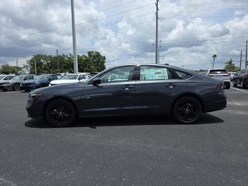 2025 Honda Accord Sport SE 1.5T